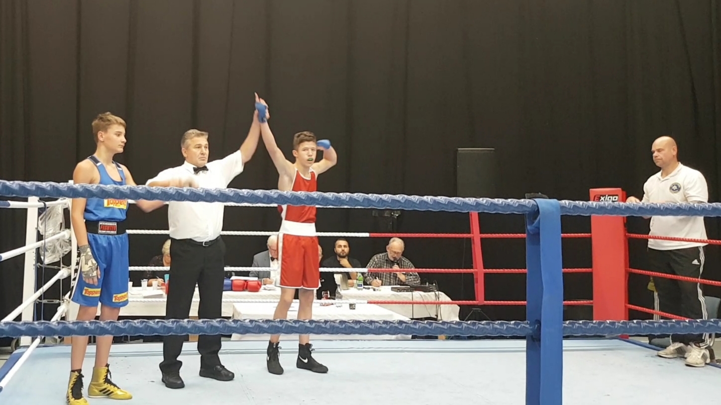 Drie maal Goud voor Golden Gloves bij HSK Box Cup