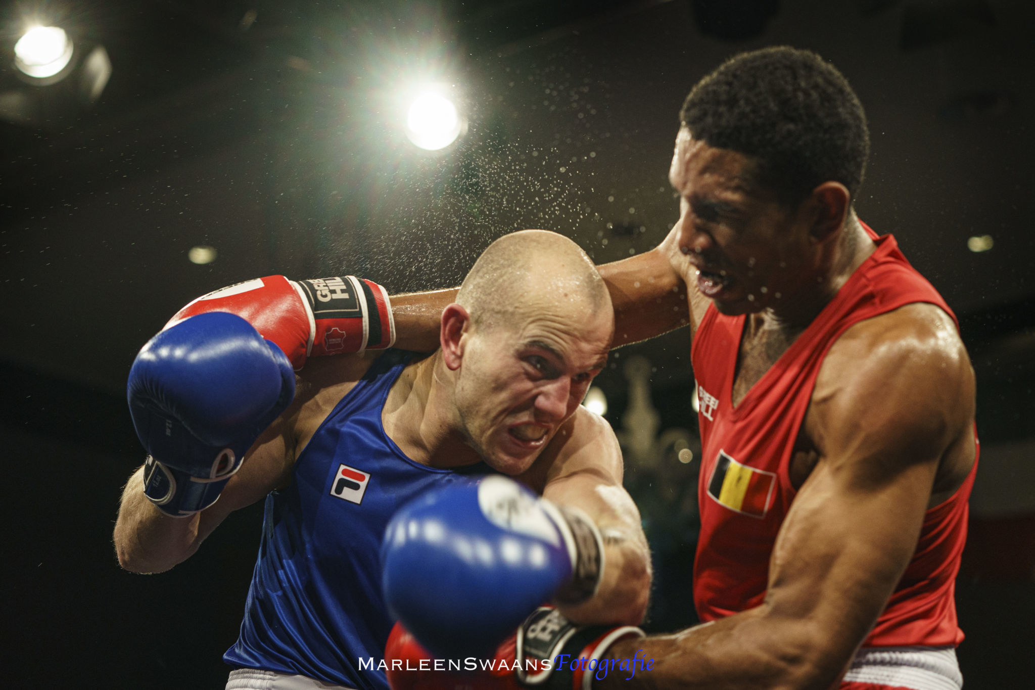 Oekraïens boksteam met steun van Evoke op Eindhoven Box Cup