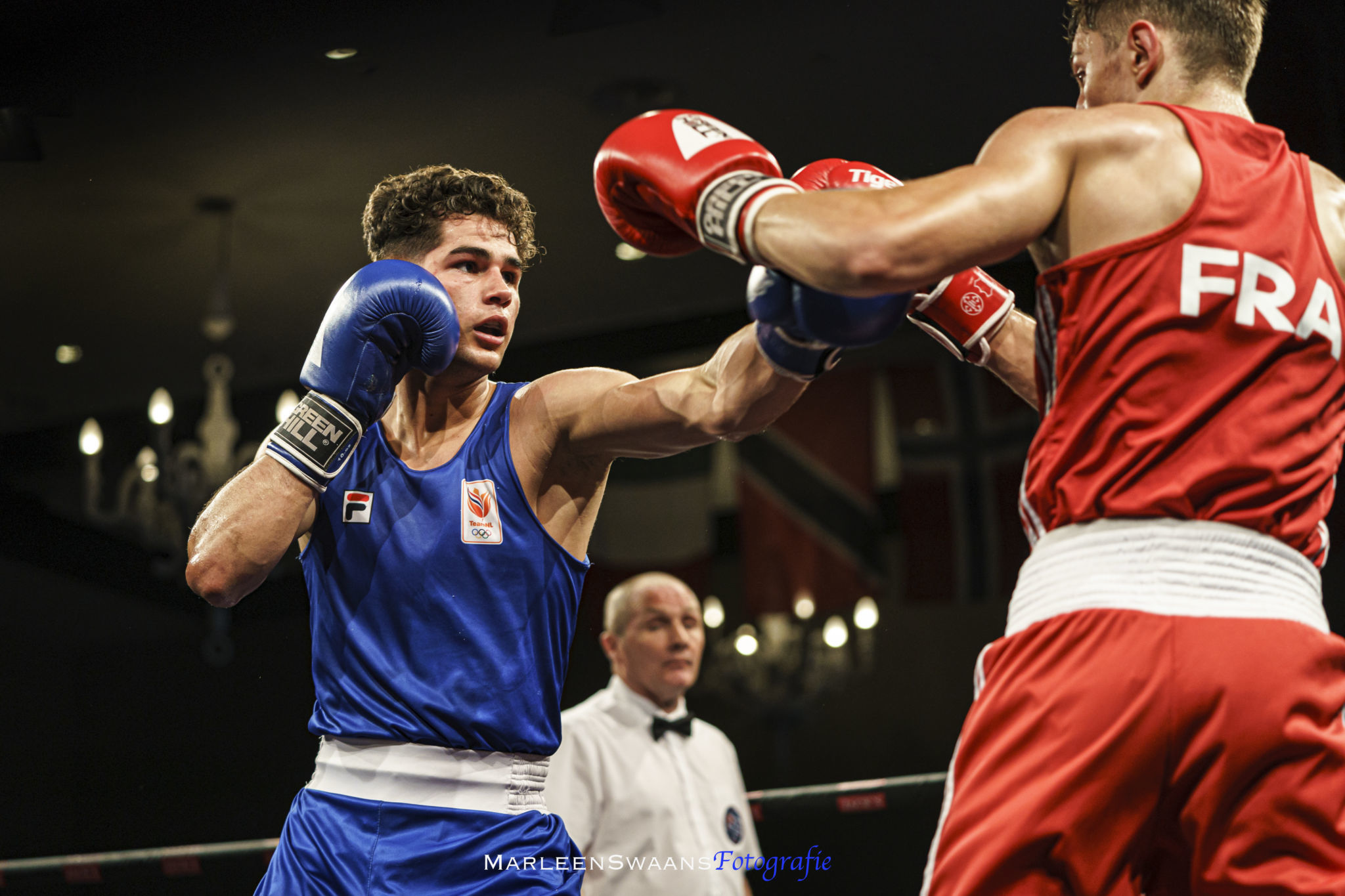 Wedstrijdboksers t/m 16 jaar gratis toegang op Kwart en Halve finale Eindhoven Box Cup