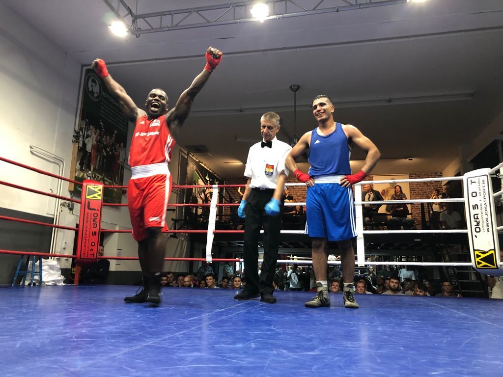 Is er boksleven na Corona? ﻿Wel aan de Slachthuiskade in Crooswijk.