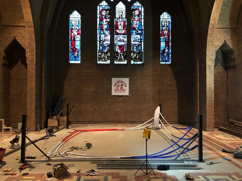 Boksen in de kerk in Eindhoven