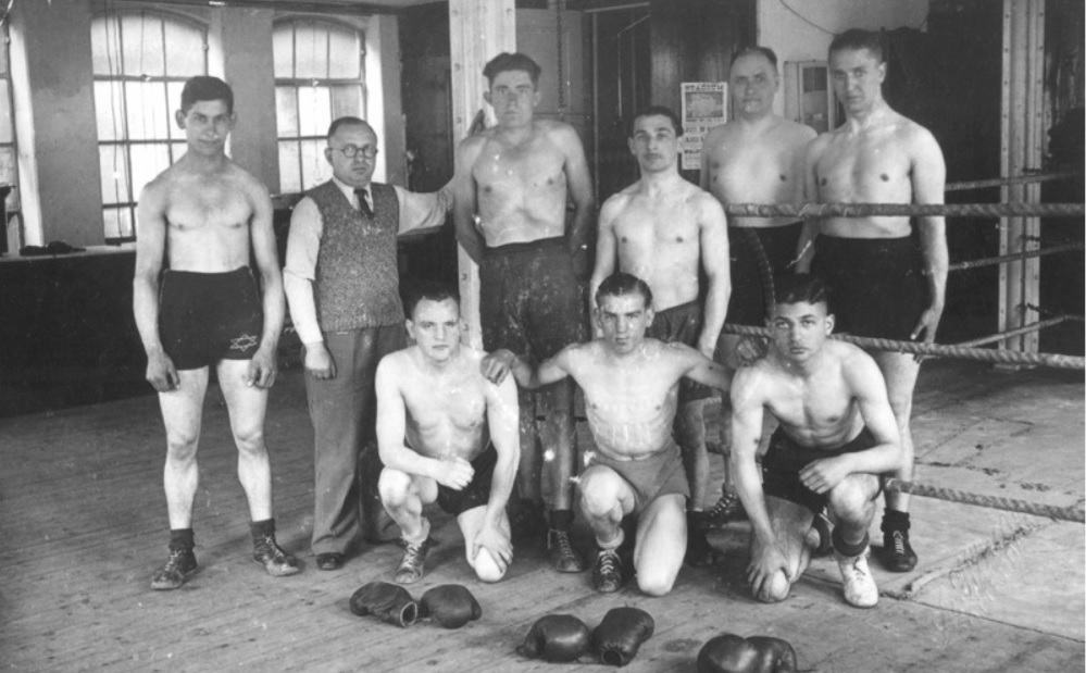 Rotterdam van Toen: Boksschool Bram Sanders, 1938