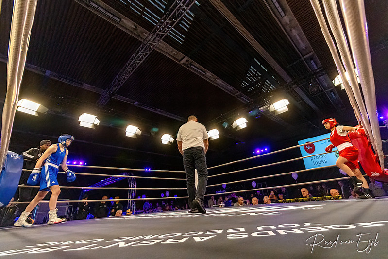 Een bomvolle Rijnstreekhal in Alphen aan den Rijn
